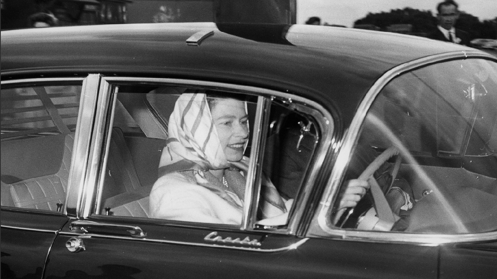 10 cars of Queen Elizabeth II Classic & Sports Car